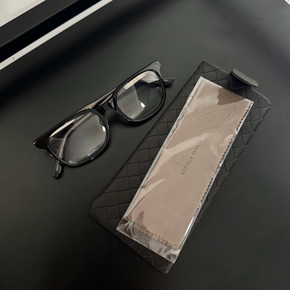 NWT Bottega Veneta Frames